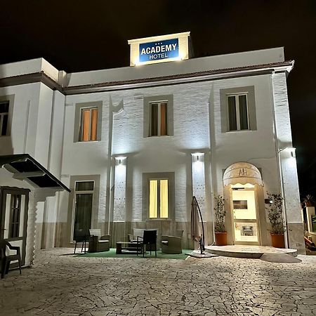 Academy Hotel Fiumicino Exterior foto