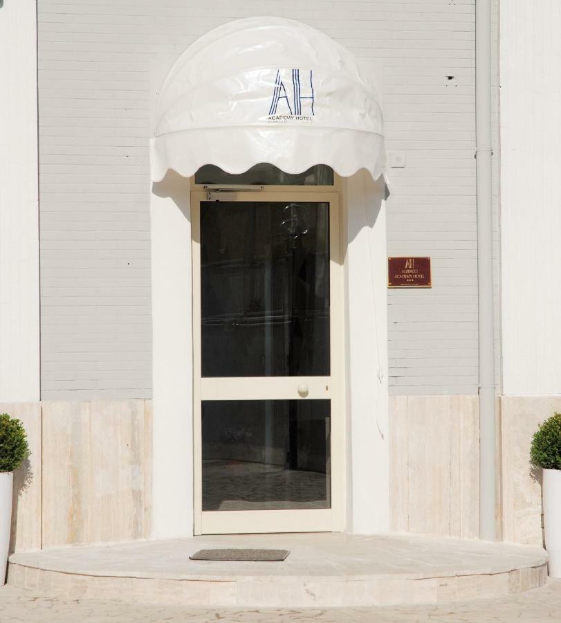 Academy Hotel Fiumicino Exterior foto